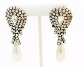 Glam rhinestone and pearl drop post earrings