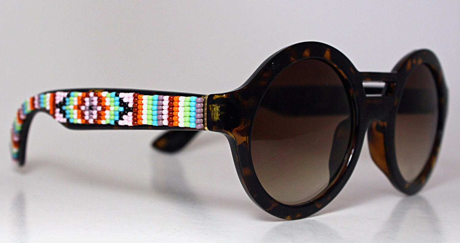 Round Tortoise Shell Beaded Sunglasses Pink