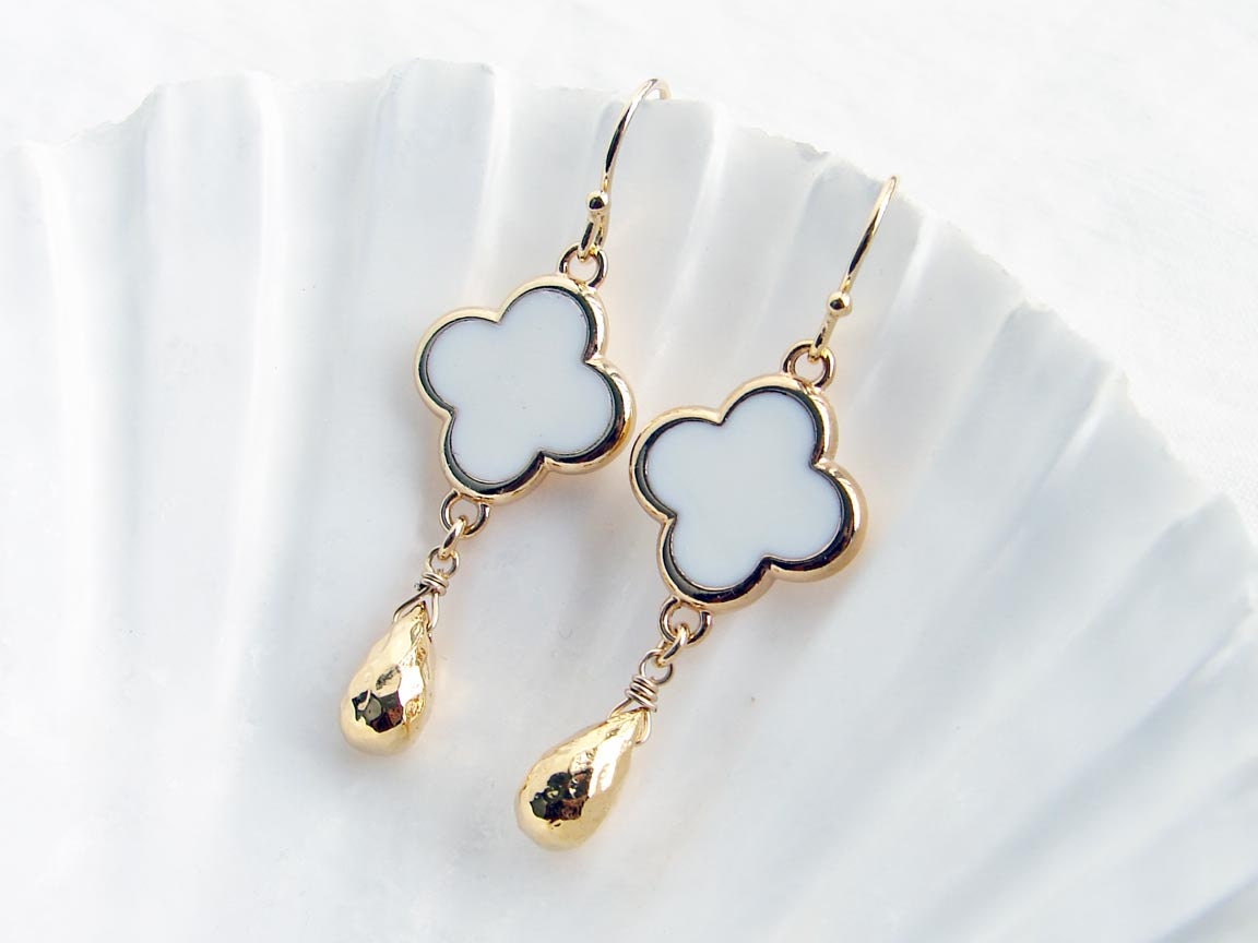 Simple White Clover and Gold Drop Earrings. Small Quatrefoil with Gold Colored Trim. Bridesmaid Gift. Simple Modern Jewelry