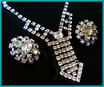 Vintage Rhinestone Necklace Earring Set Bow Tie Arrow Wedding Bridal High End Deco VG