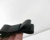 Black Leather Calf Bow Shoe Clips