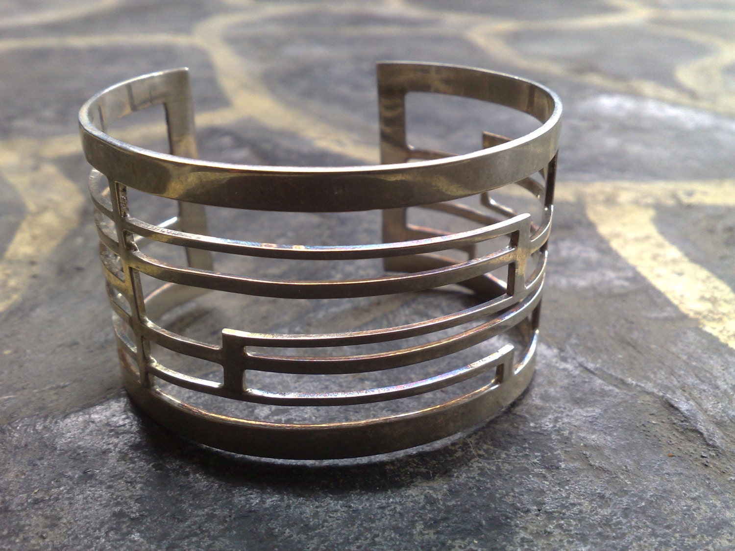 CUFF01 - 925 Sterling Silver Cuff with Front Garden Gate