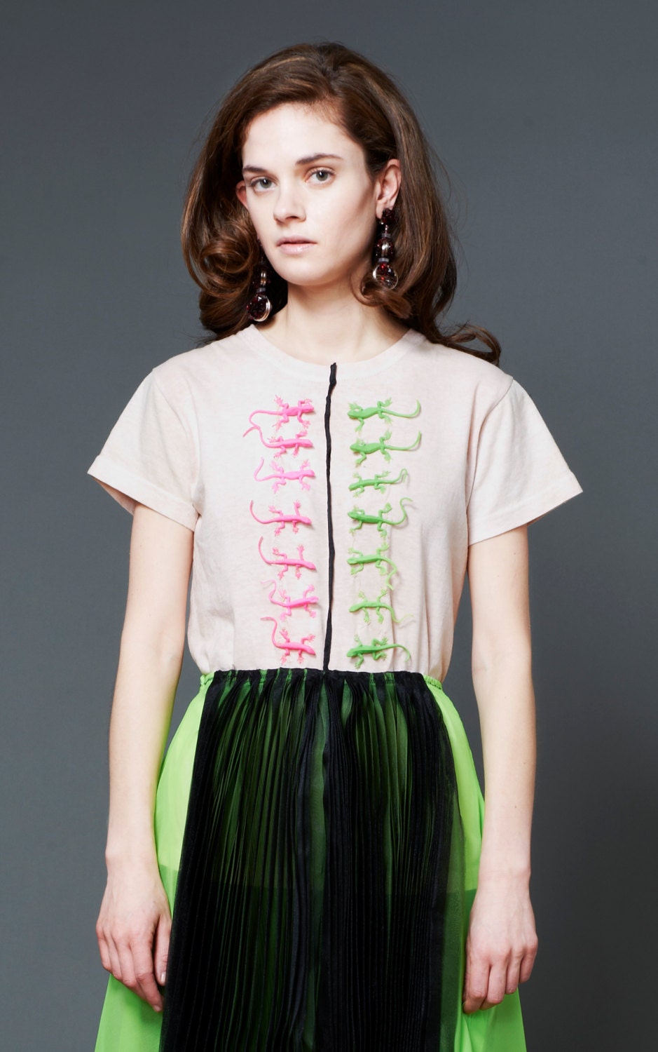 Taupe Cotton T Shirt with Neon Lizard Embroidery By Earl Grey Tee