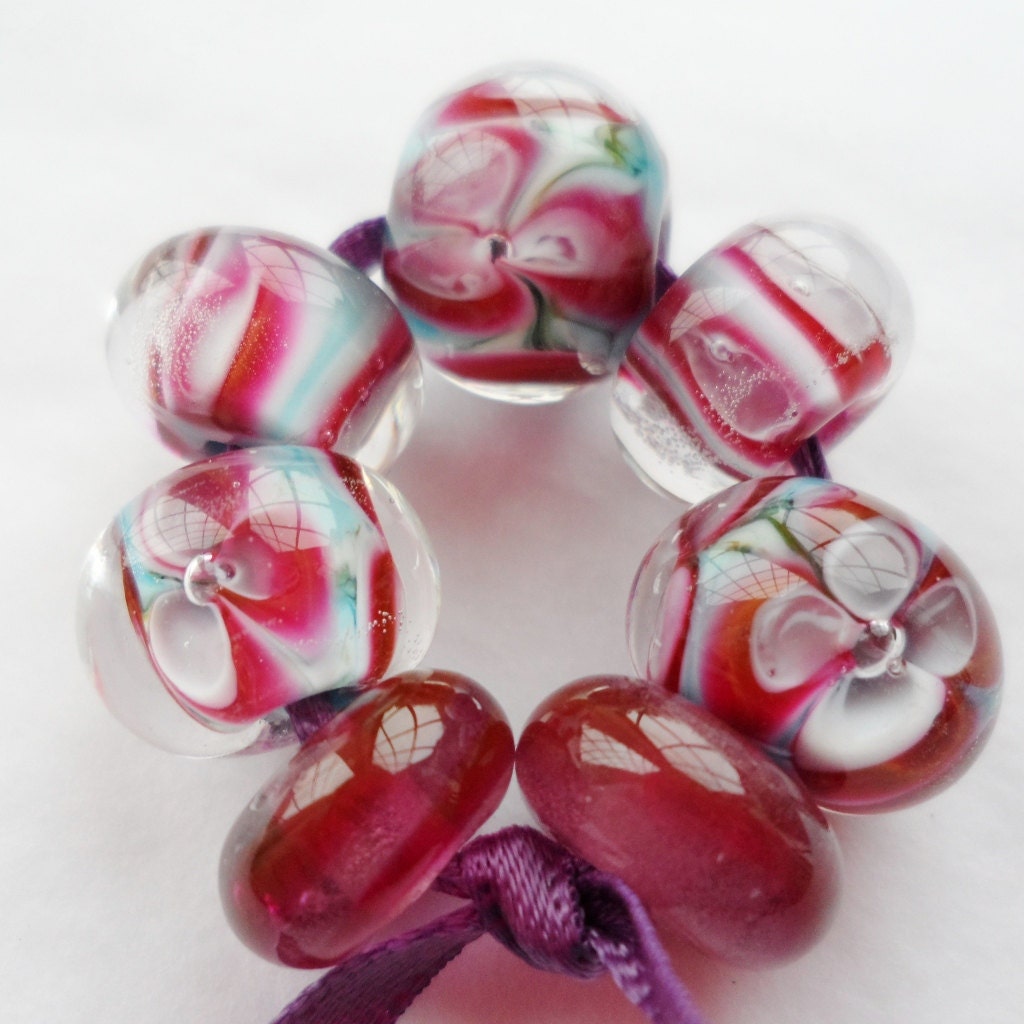 Ruby blue mixup - handmade lampwork bead set