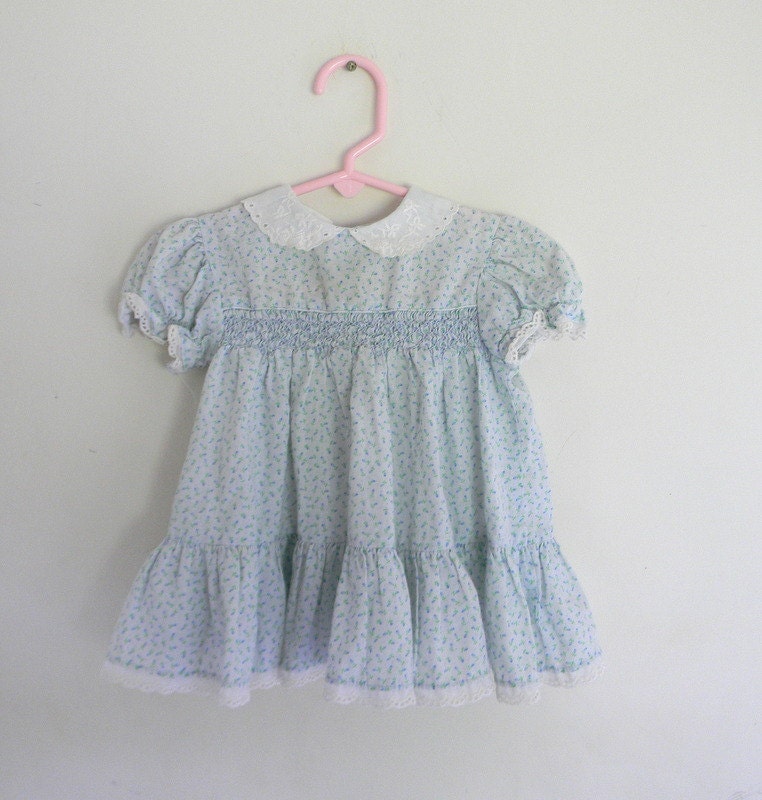 Vintage Smocked Baby Dress, Blue Calico Baby Dress  Size 0-3 Months