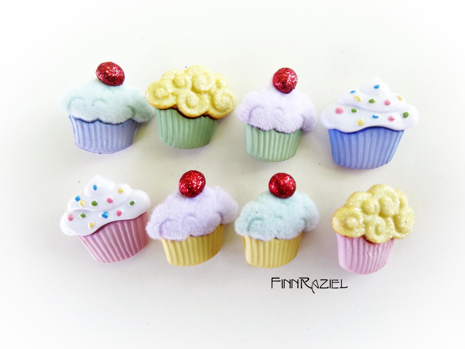 8 sweet cupcakes - buttonset shank buttons colorful