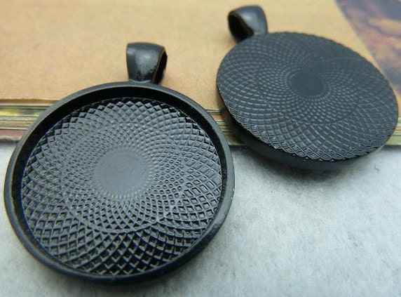 5 pcs 25 mm Antique Bronze Vintage Electrophoretic black Base setting pendants,rounded cabochon Cameo, charm handmade DIY Accessories-C52382