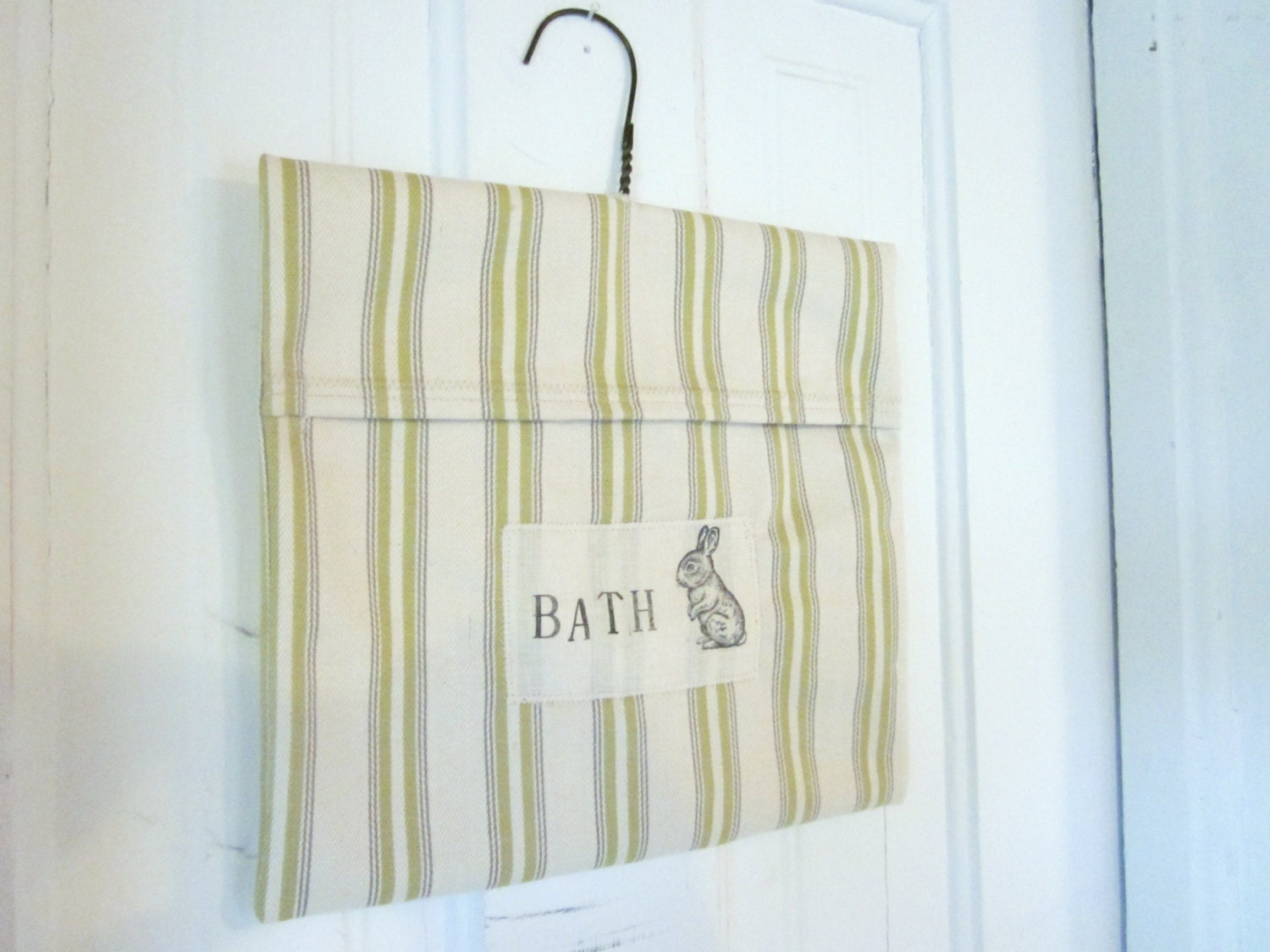 Clothespin bag, handmade fabric organizer,laundry bag, shabby chic, farmhouse decor, cottage decor, organizer, home decor