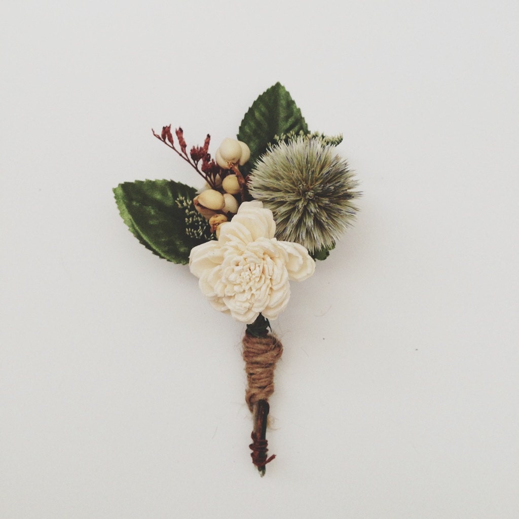 White Sola Boutonniere Pin