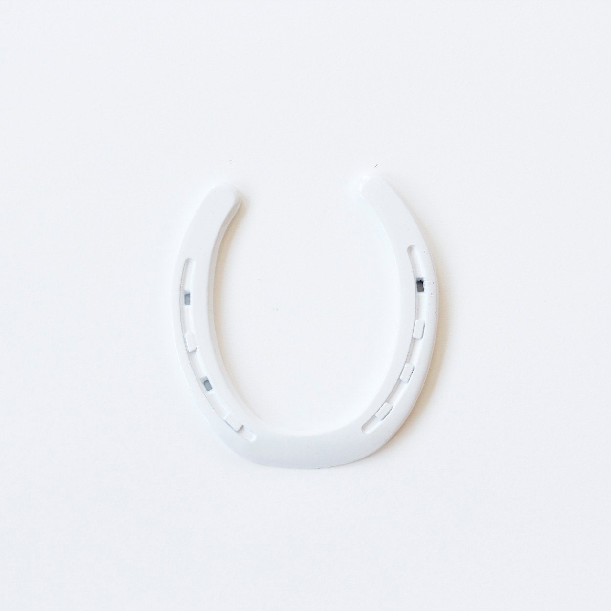Cast & Crew Lucky HorseShoe in Bright White