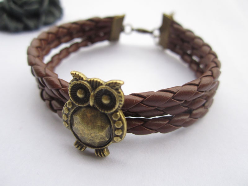 bracelet---antique bronze super cute owl pendant & brown braid leather chain