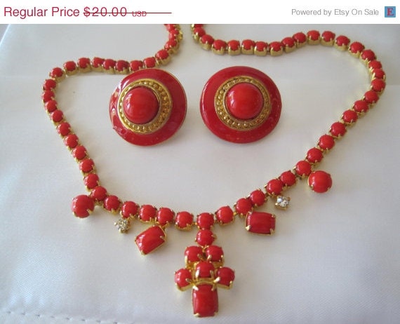 Vintage Red Rhinestone Necklace Earrings