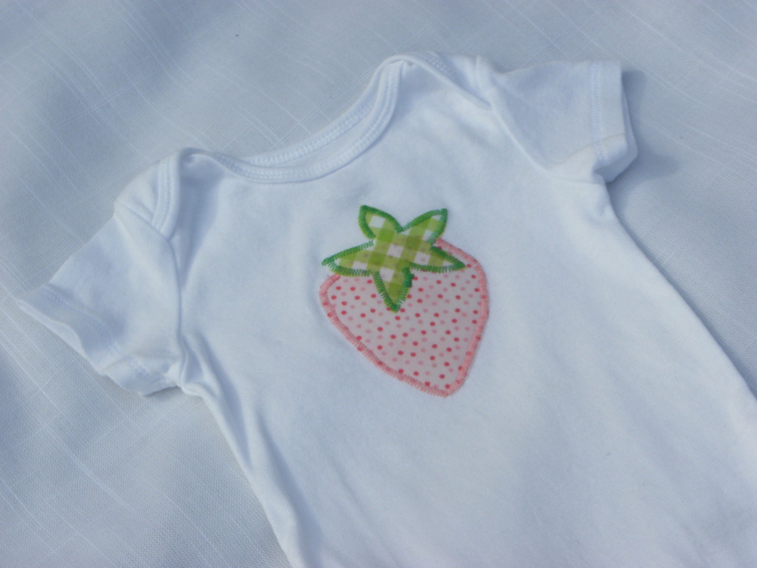 Applique onesie - Strawberry - 12 month size - ready to ship
