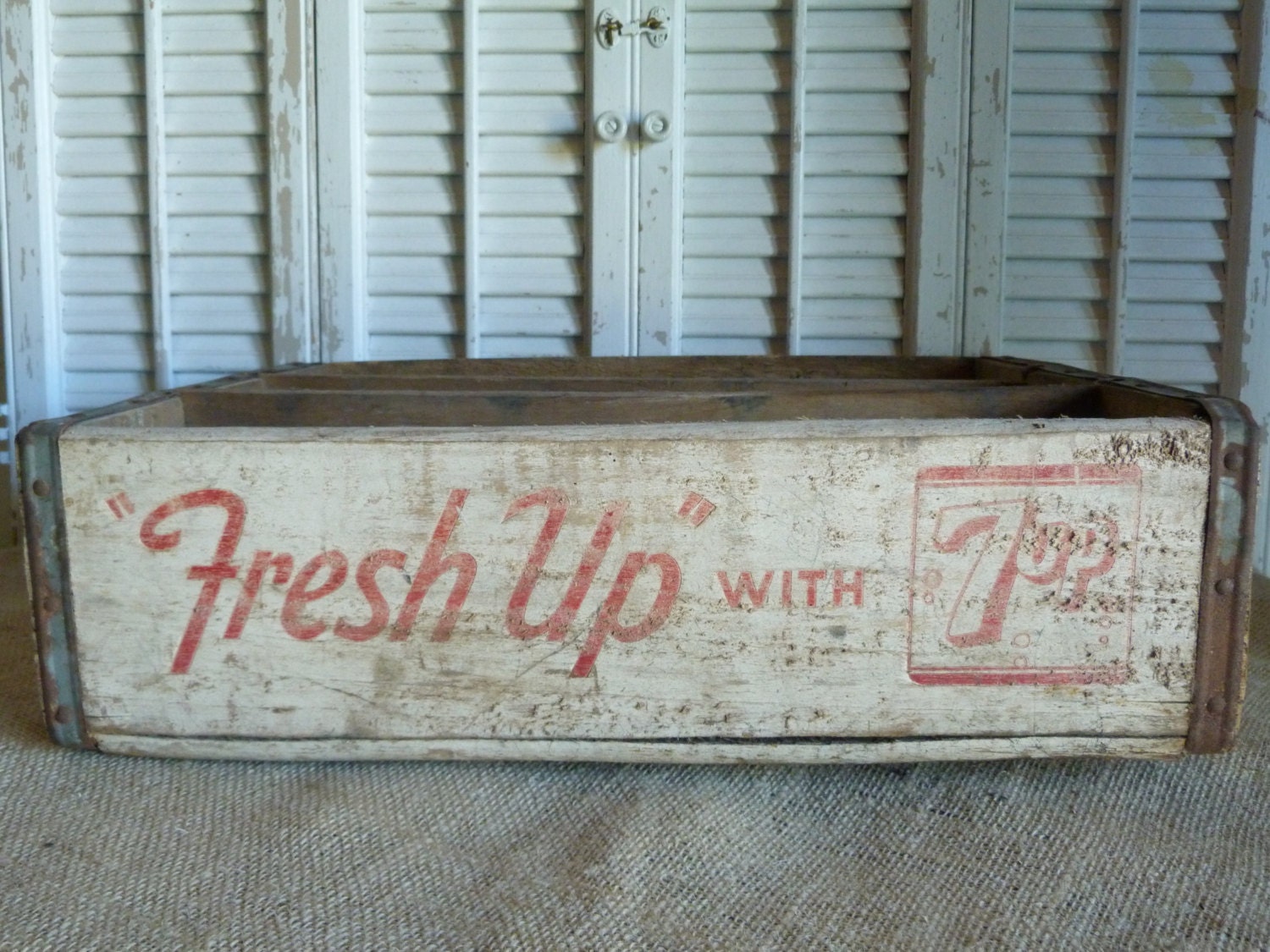 Wood Crate, Farmhouse Country, Rustic Wooden Bottle Crate, Vintage Soda Crate, Storage Crate , 7 UP Crate