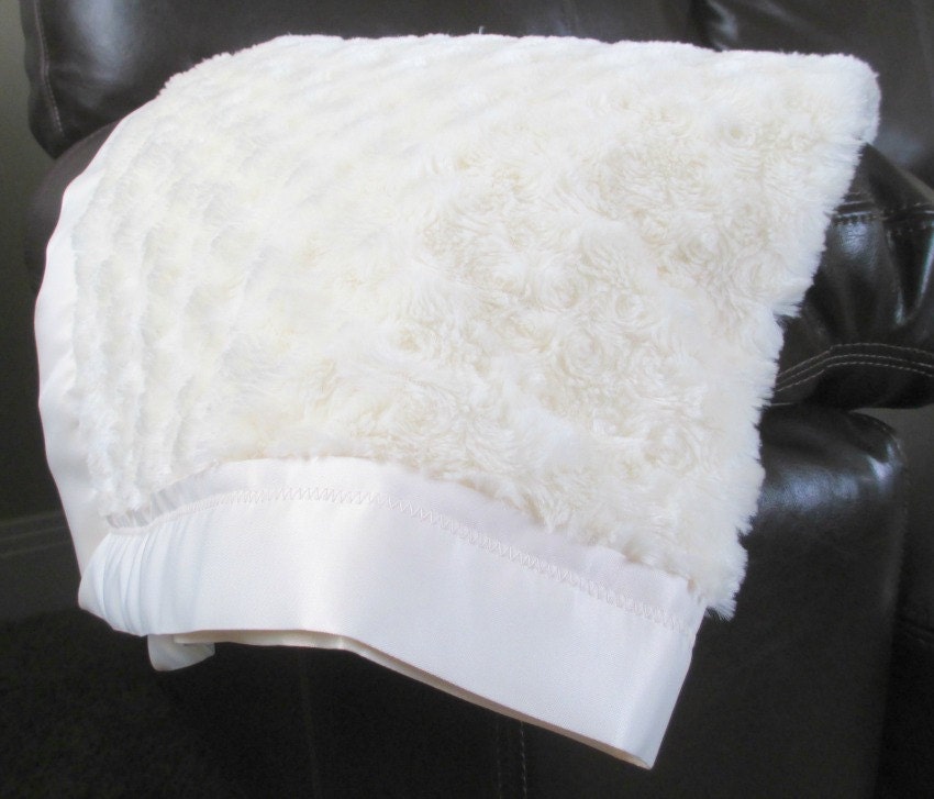 Baby's Favorite Blanket - Soft Small Minky Satin Cream