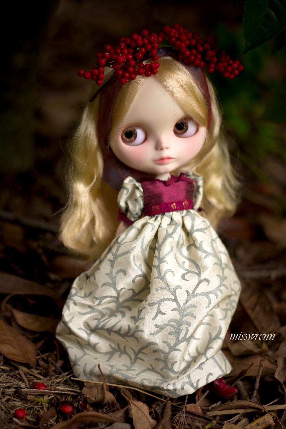 silk evening - forest berries