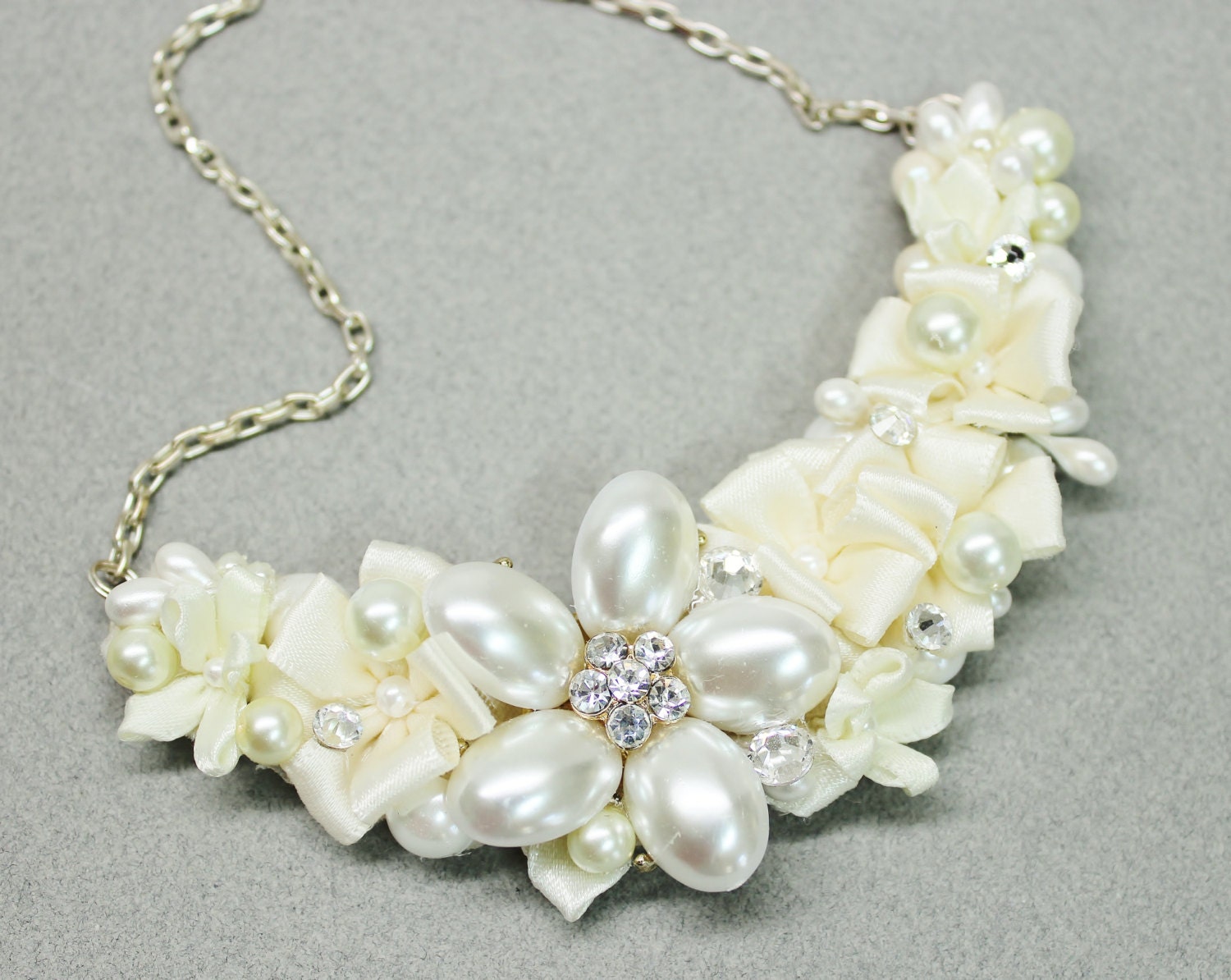 Ivory Statement Necklace- Pearl bridal necklace -Bridal Bib Necklace- Rhinestone Wedding Jewelry with Rhinestones and Pearls