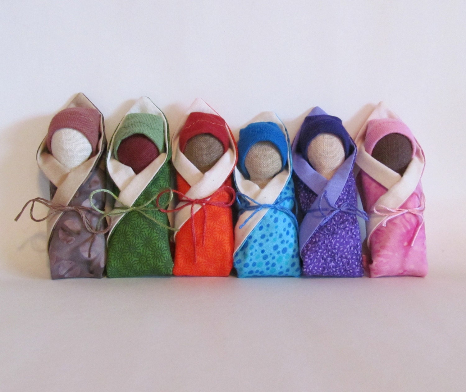 3" Eco friendly baby bundle with 6 skin and blanket color options