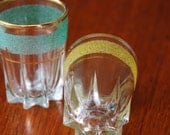 Pair of vintage 1950s/ 1960s Harlequin style shot glasses with green & yellow frosted glass