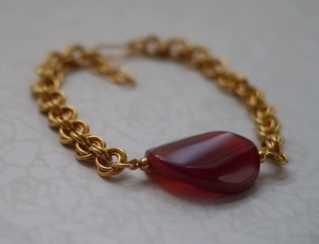 Red Carnelian and Gold Chain Bracelet -- Beaded Mobius Chainmaille Bracelet
