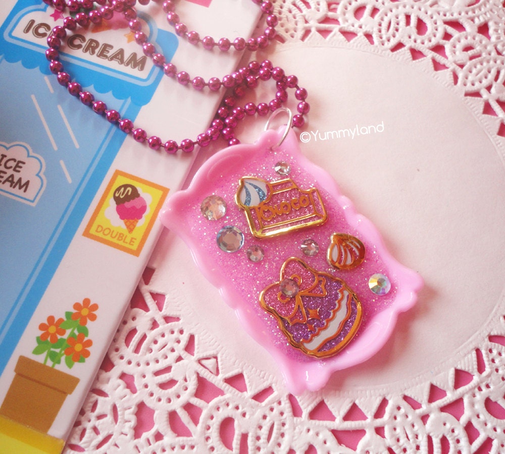 Cute Lolita Macaron and Sweets Plate with Pink Strawberries Bow