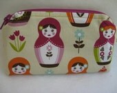Small Wallet with Zipper in Little Matroyoshka Dolls Print with Green and White Polka Dot Lining