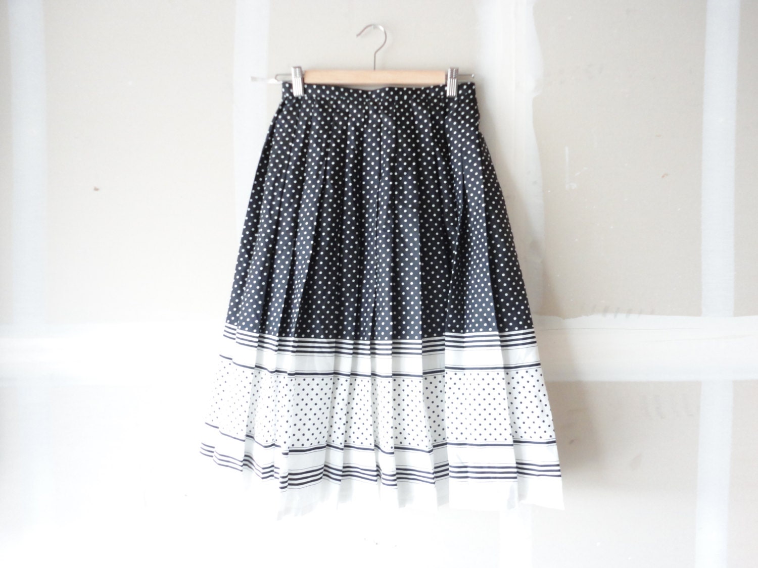 polka dot skirt, pleated skirt,  black and white skirt