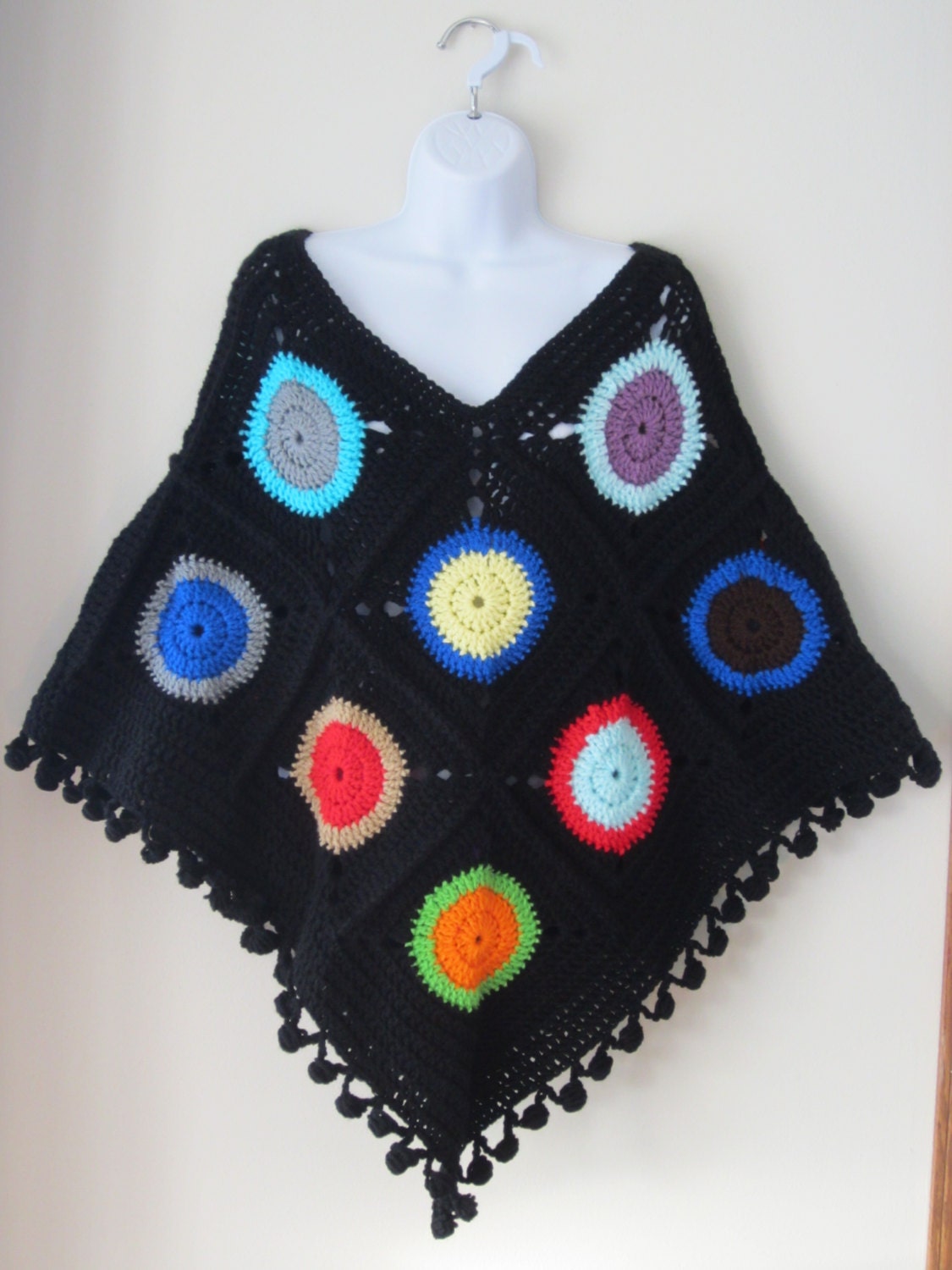 PONCHO For Woman in Multicolor Modern Granny Squares. Retro Style Poncho/Cape.