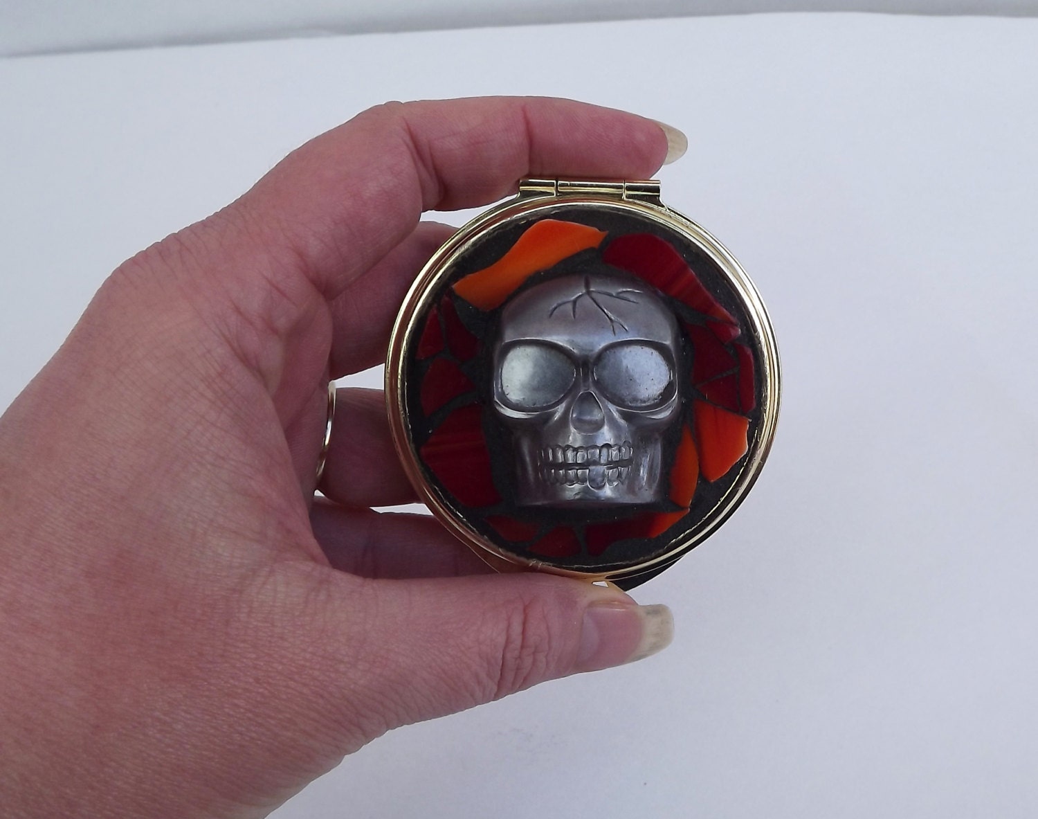 Skull Mosaic Double Sided Make Up Compact