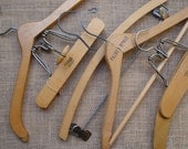 MID CENTURY Set of Blond Wood Hangers- SETWELL Hanger Set of 4