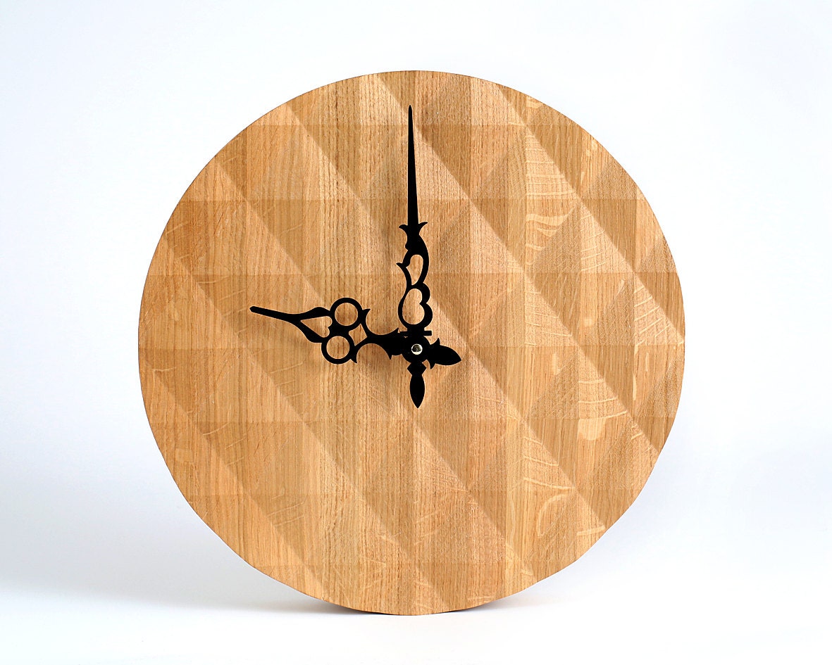 Wall clock made out of solid oak, diamond 3d pattern cut in oak