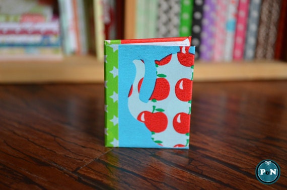 Miniature Sketchbook (S) - 'Apple Tea' with blank pages (MSD/Tiny sized) for dolls