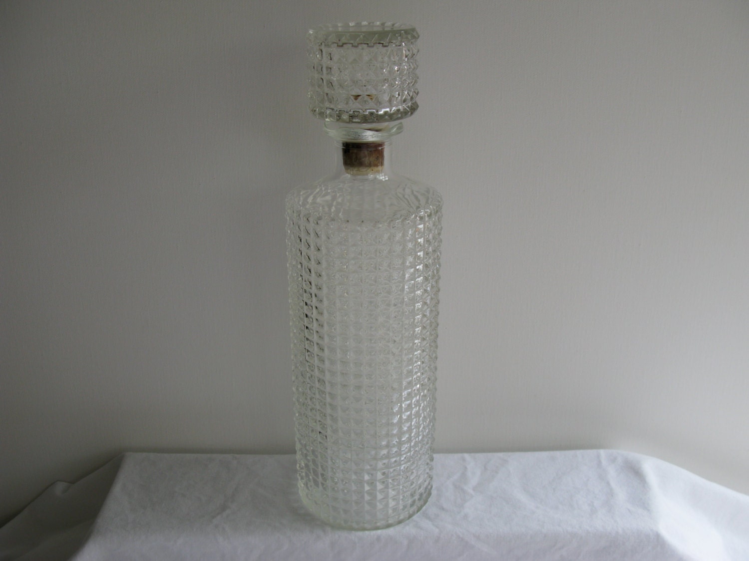Vintage DIAMOND CUT DECANTER / Clear Glass