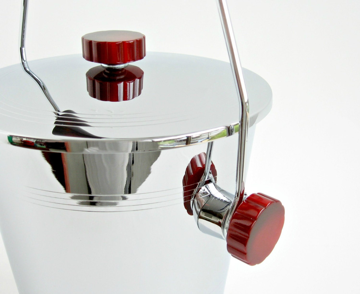 Art Deco Glo Hill Lidded Ice Bucket / Chrome and Bakelite Barware / Aluminum Liner / Mid Century Modern