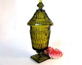 Vintage Indiana Glass pedestal apothecary candy jar dish Mt Vernon green avocado Retro lidded Mid Century glass EXCELLENT