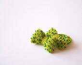 Lime green crochet ponytail holders, beaded bow set of 2, hair accessories - fancyloopslj