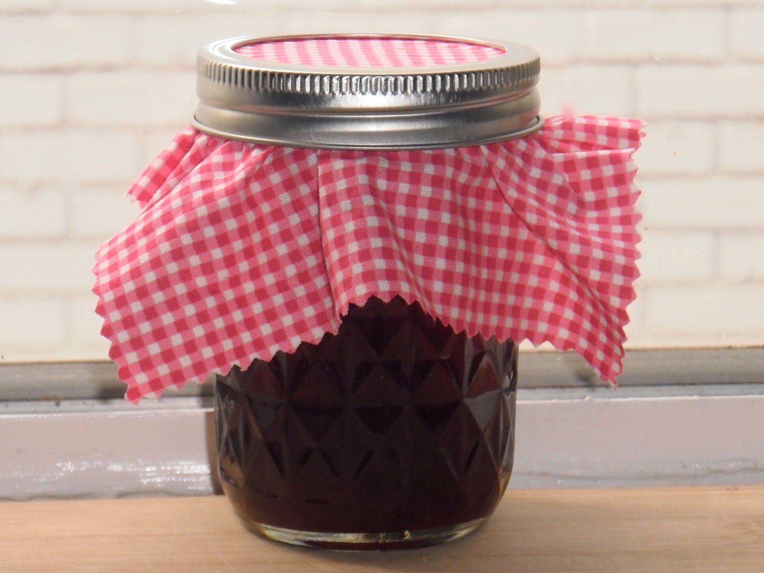 Pomegranate Jelly (8 oz.)