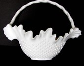 Basket Wall Pocket Plastic Vase Fenton Hobnail Milk Glass Inspired Burwood French Country Cottage Chic Vintage 1980s