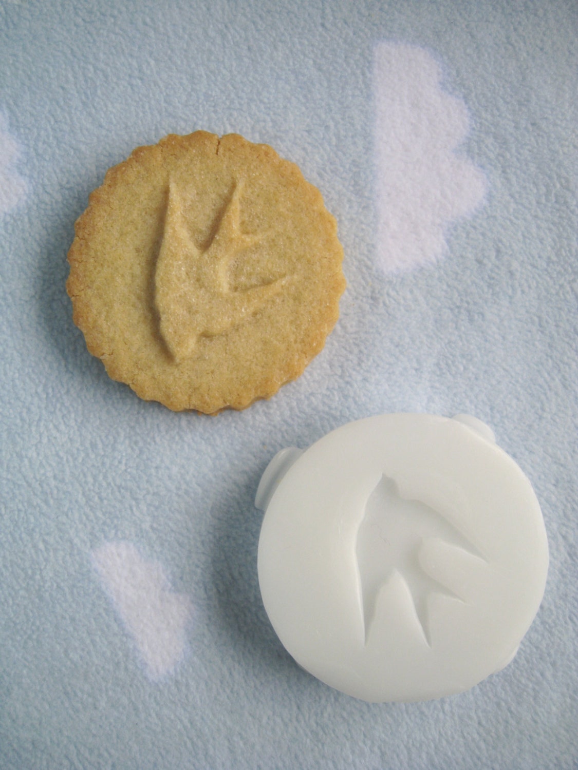 BIRD COOKIE STAMP recipe and instructions - make your own decorative cookies