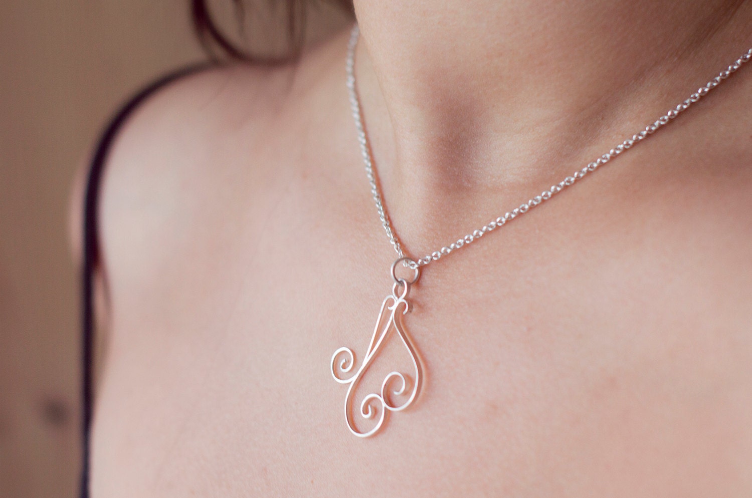 Swirly Silver Filigree Pendant