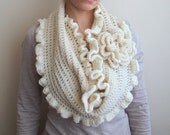 PDF crochet pattern infinity circle scarf oversized flower - capelet shrug bride wedding  - DIY tutorial - Quick and easy gift