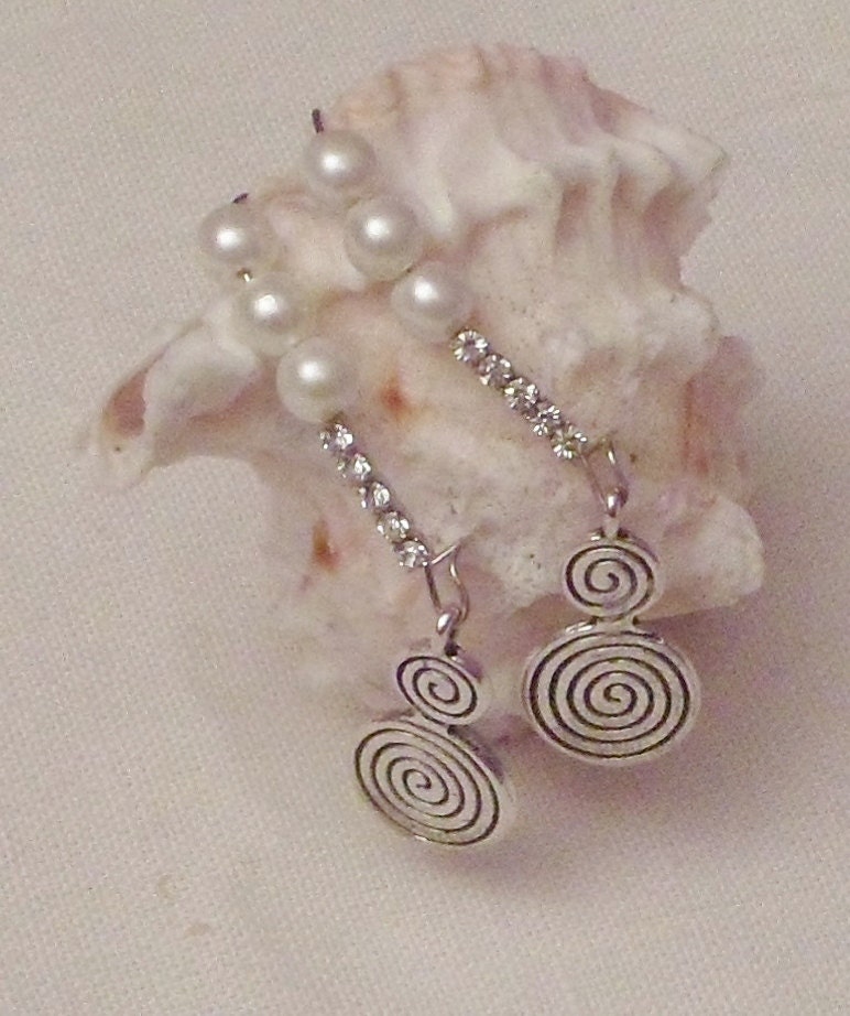 Swirling, Rhinestone and Pearl dangling ear-rings