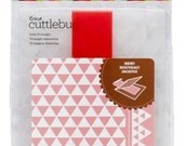 CUTTLEBUG - LOVE TRIANGLE  Embossing Folder A2 with Border - 2 Pc Set - Also Works in SIzzix, Vagabond etc -New in pkg
