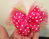 Hairbow with pink polka dot ribbon and pink and green tulle