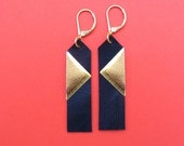 Earrings "Sinki" black, retro style in leather, fringes and triangles