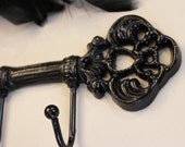 Cast Iron Black Wall Hook, Key Holder, Wall Hook Skeleton Key, Metal wall hook, Shabby Chic Decor