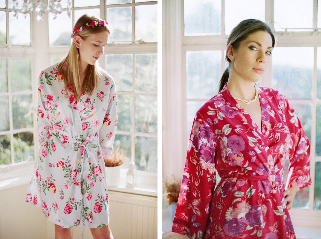 5 Custom Bridesmaids robes or bridesmaids dressing gowns. Unique gifts for bridesmaids, bridal party gifts. Wrap around robes.