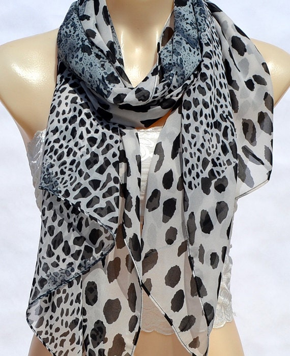 Fashion classic leopard-print chiffon scarf, gray silk scarves, shawls, elegant frivolous feminine accessories