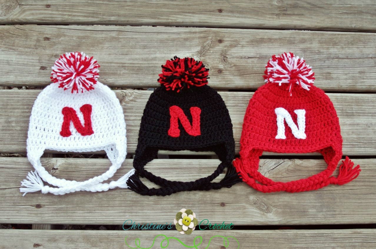 TODDLER - Husker "N" Beanie w/ Pom & Braids
