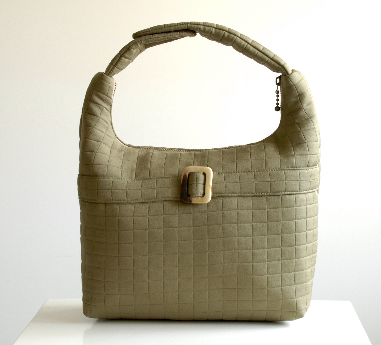 Women Lunch Bag, Lunch Bag Insulated, Insulated Lunch Bag, Lunch Bag, Small Purse, Work Lunch Bag-Quited Olive Green with Rectangular Buckle